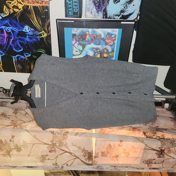 CLASSICS Cardigan Sweater Vest - Picture 1 of 7